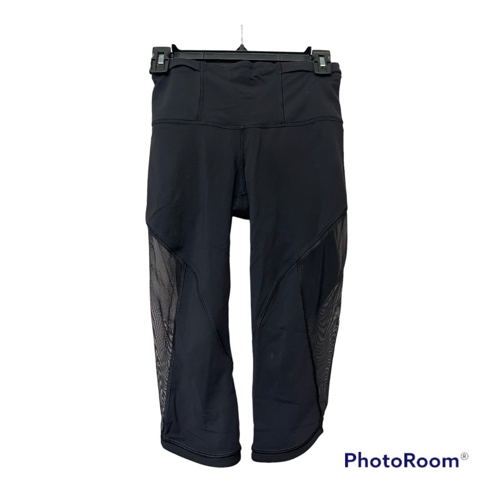 Lululemon Cropped Active Leggings